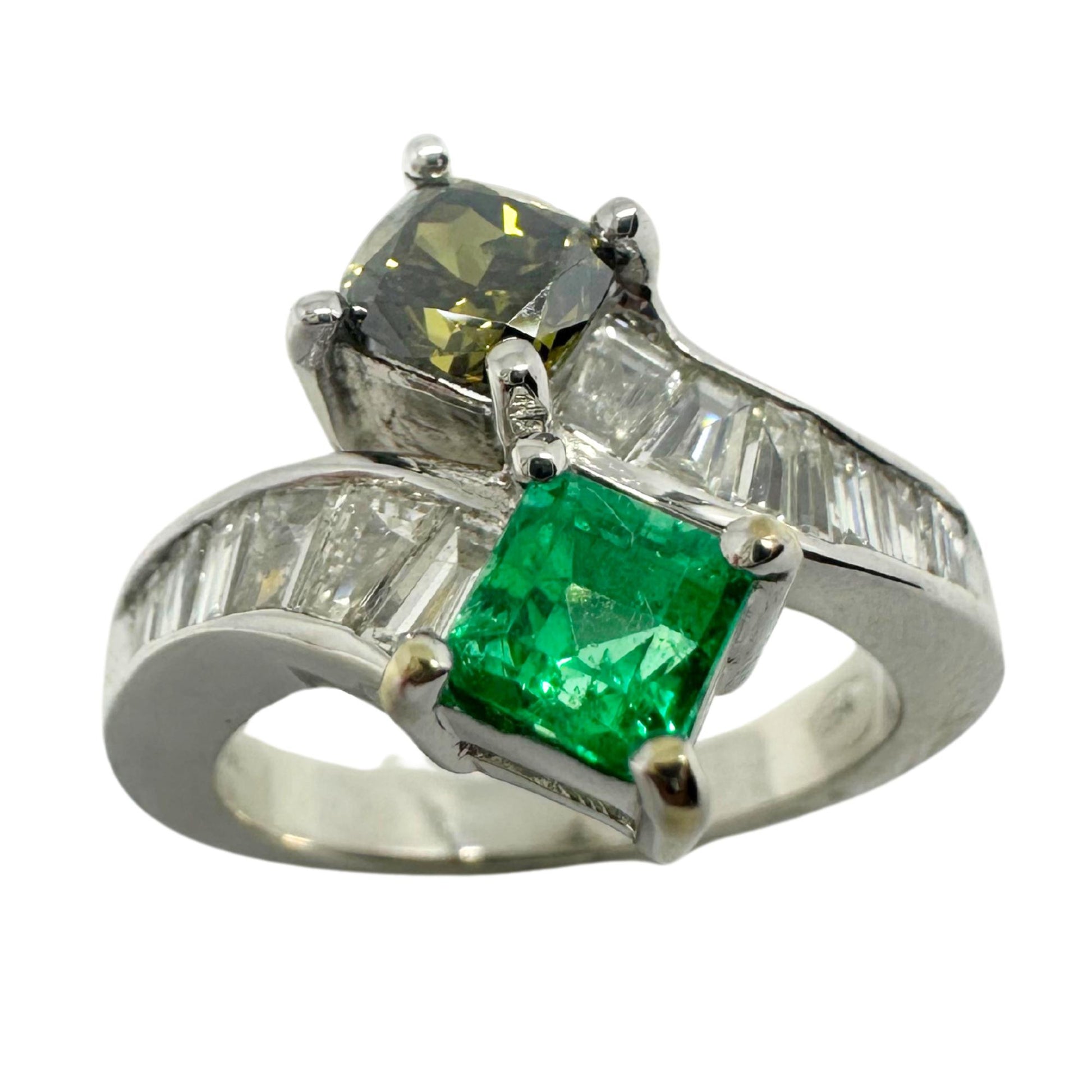 18K White Gold Brown Diamond, Baguette-Cut White Diamond, and Emerald Toi et Moi