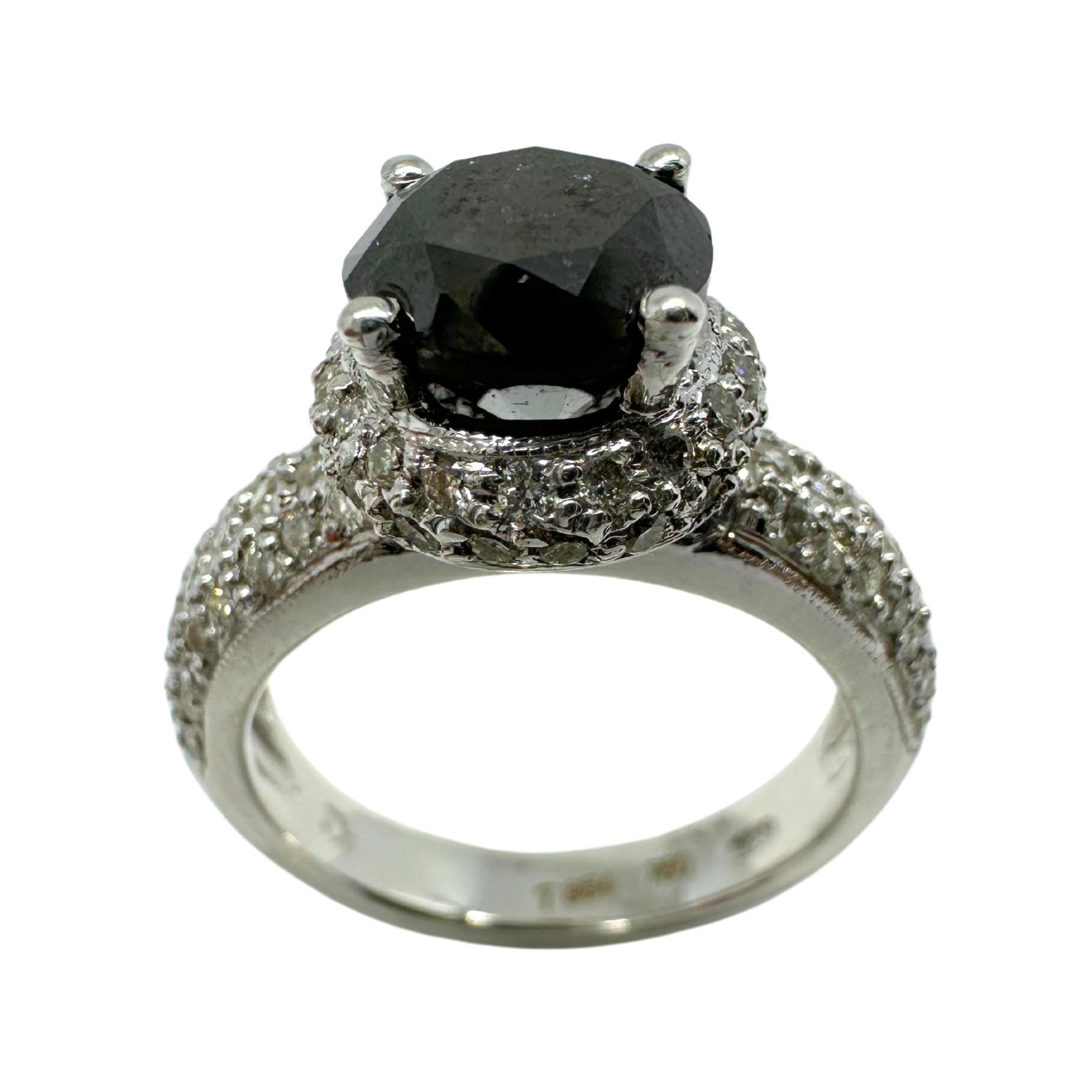 18K White Gold Black and White Diamond Ring