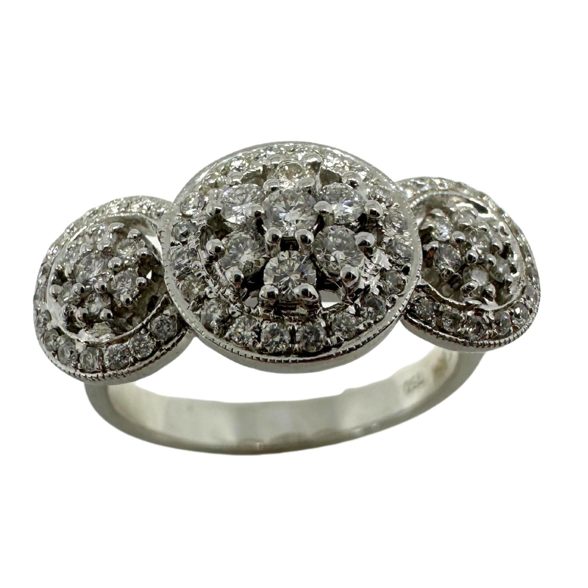 18k White Gold Diamond Cluster Ring