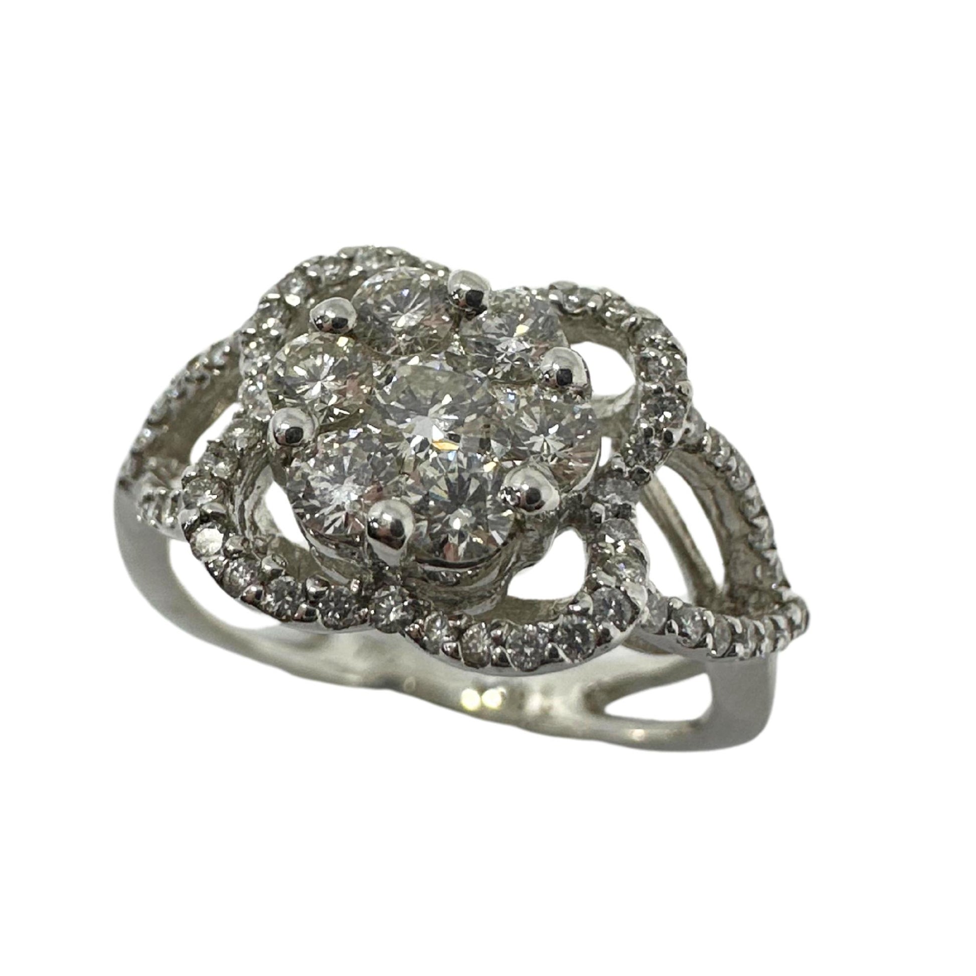 18K White Gold Diamond Ring