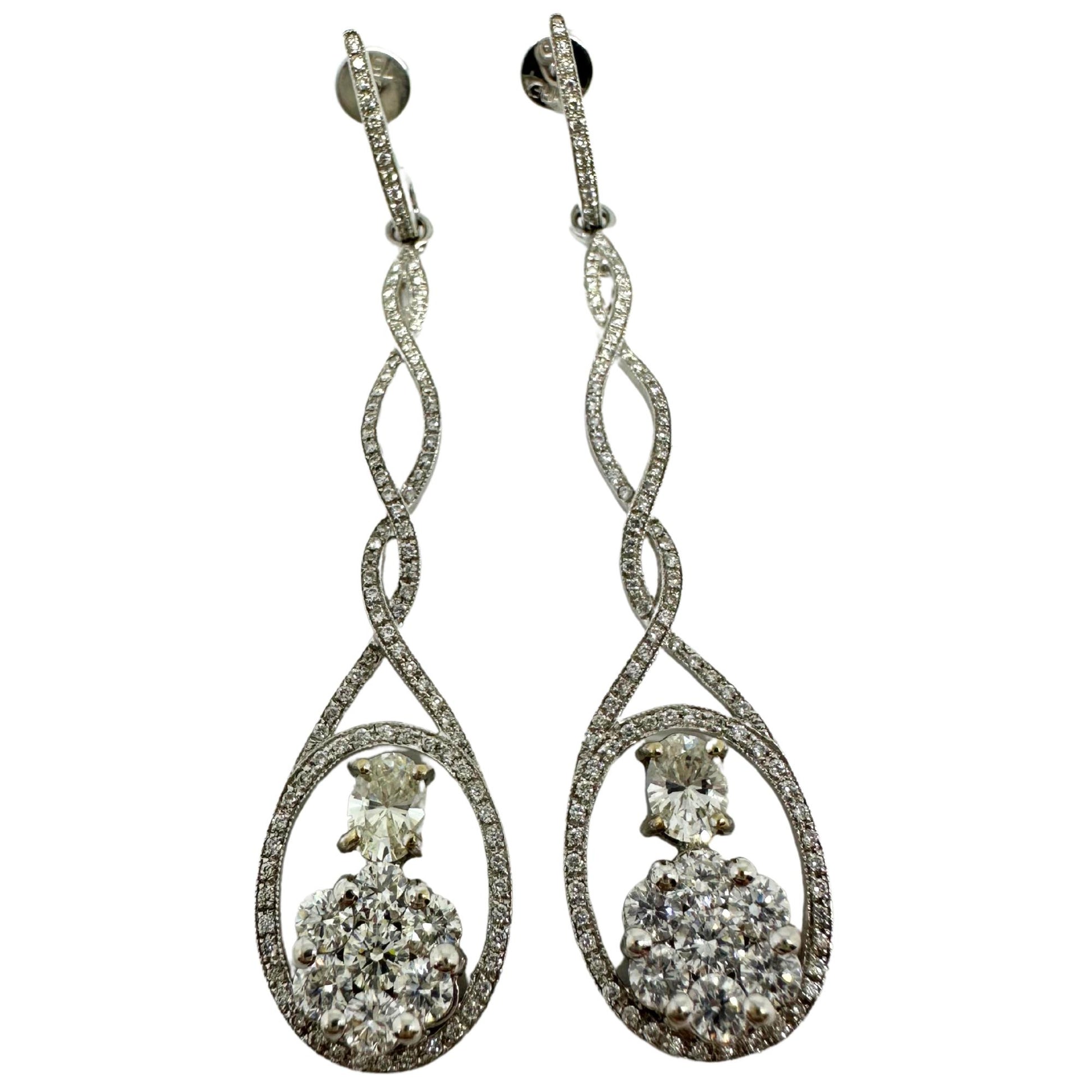 18K White Gold Oval Cut Diamond Drop Earrings