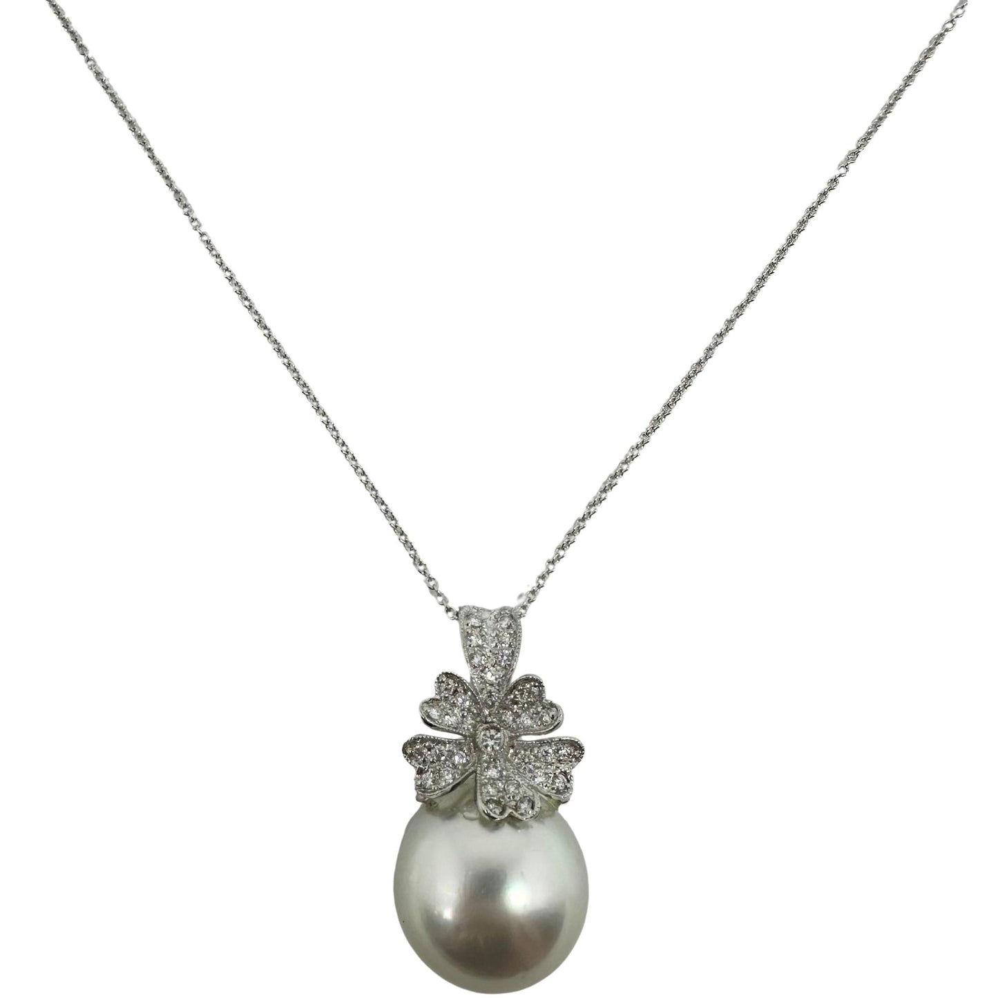 18K White Gold Diamond and Pearl Pendant Necklace – 0.26ct – Floral Drop Design