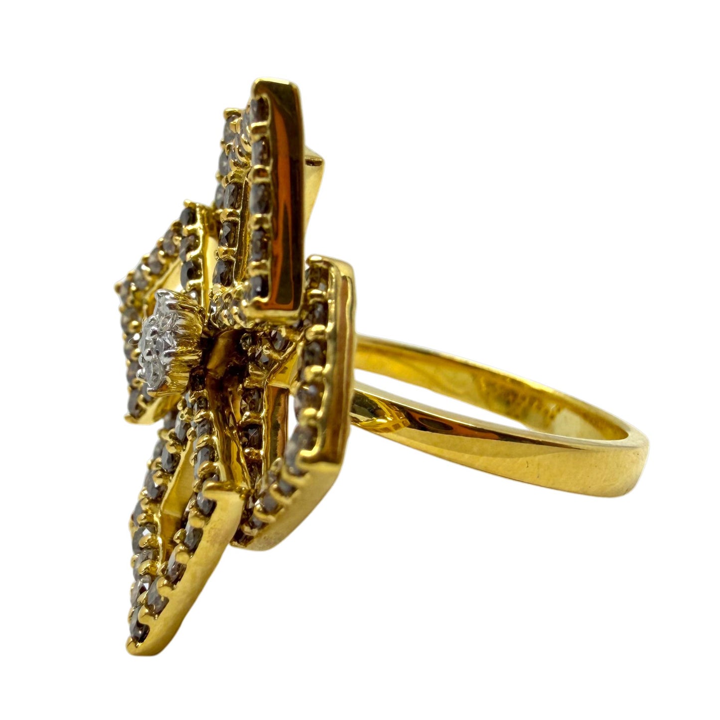 18K Yellow Gold 2.43 Carat Round Cut Brown and White Diamond Flower Ring