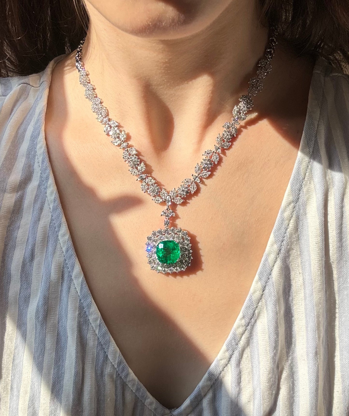 18K White Gold 9.30 Ct. Cushion Columbian F2 Emerald and Diamond Drop Necklace