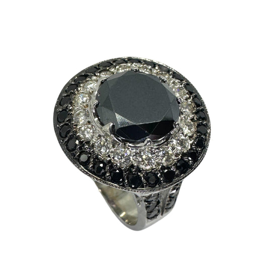 18k Black and White Diamond Ring