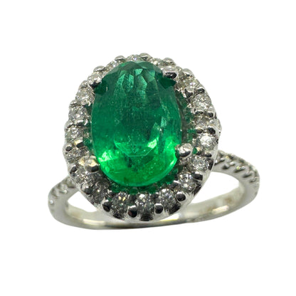 18K White Gold Diamond and Emerald Ring