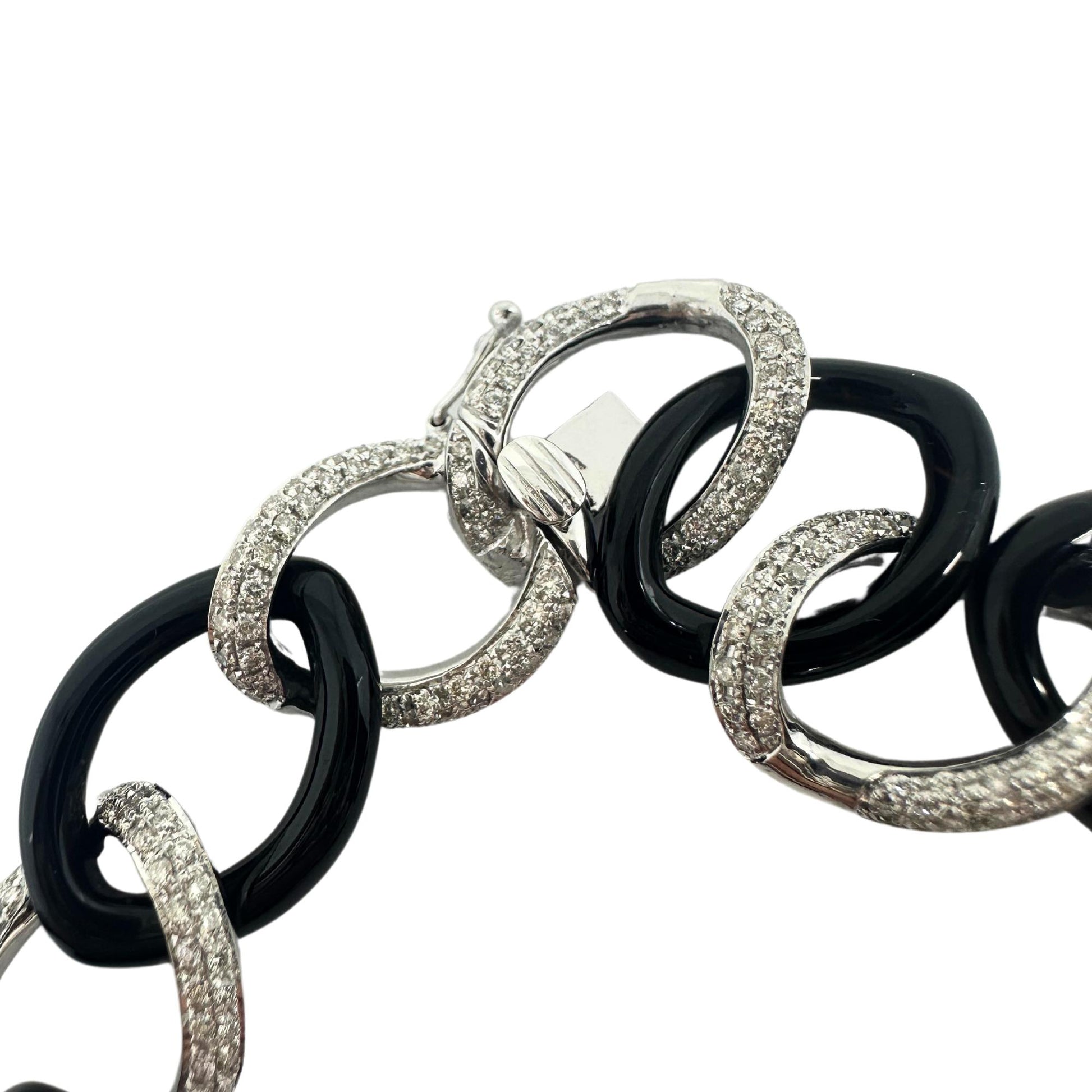 18k White Gold Diamond and Onyx Link Bracelet