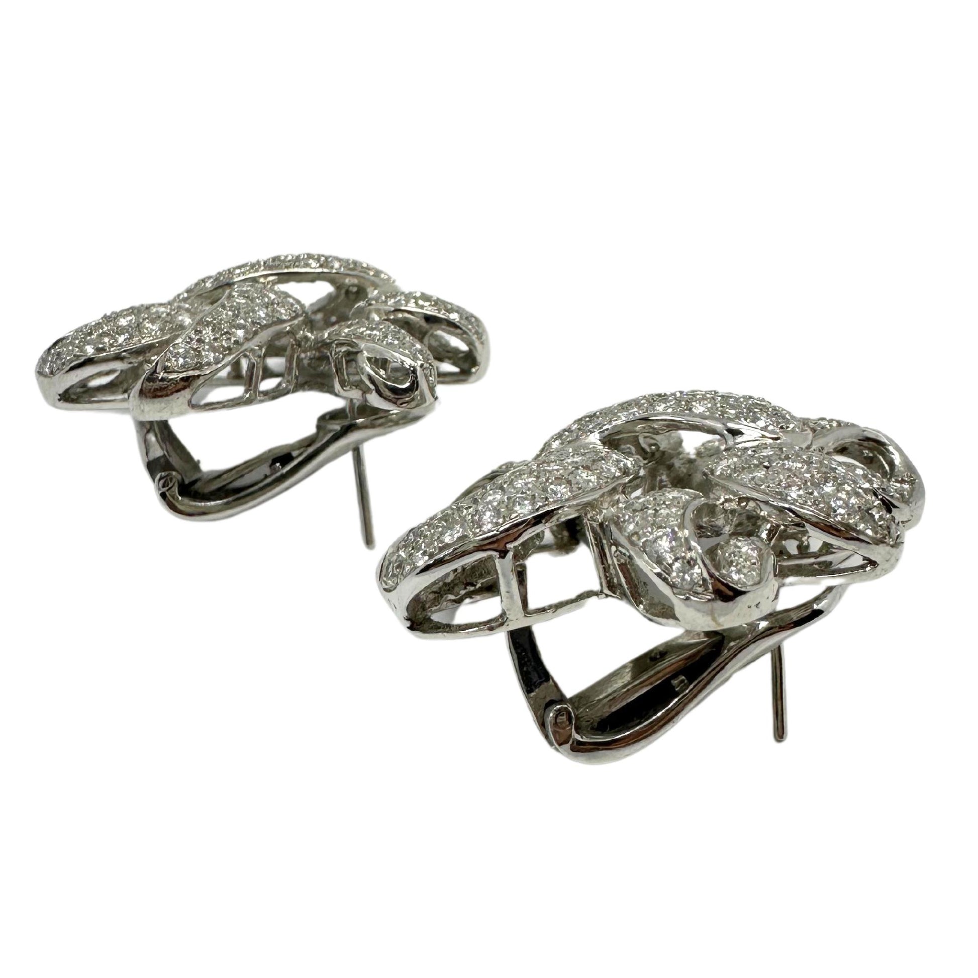 18K White Gold Diamond Earrings