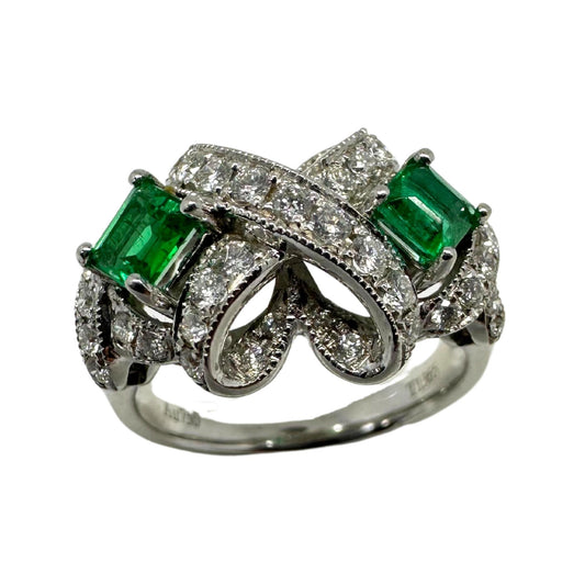 18K White Gold Diamond and Emerald Ring