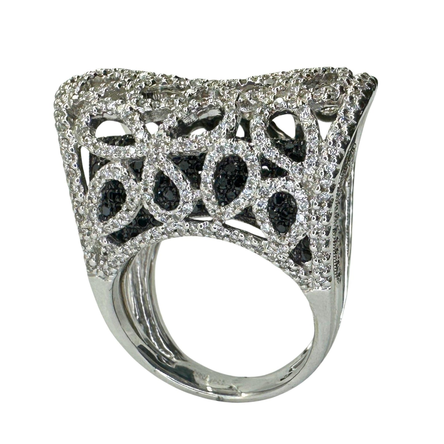 18K White Gold Black and White Diamond Cocktail Ring