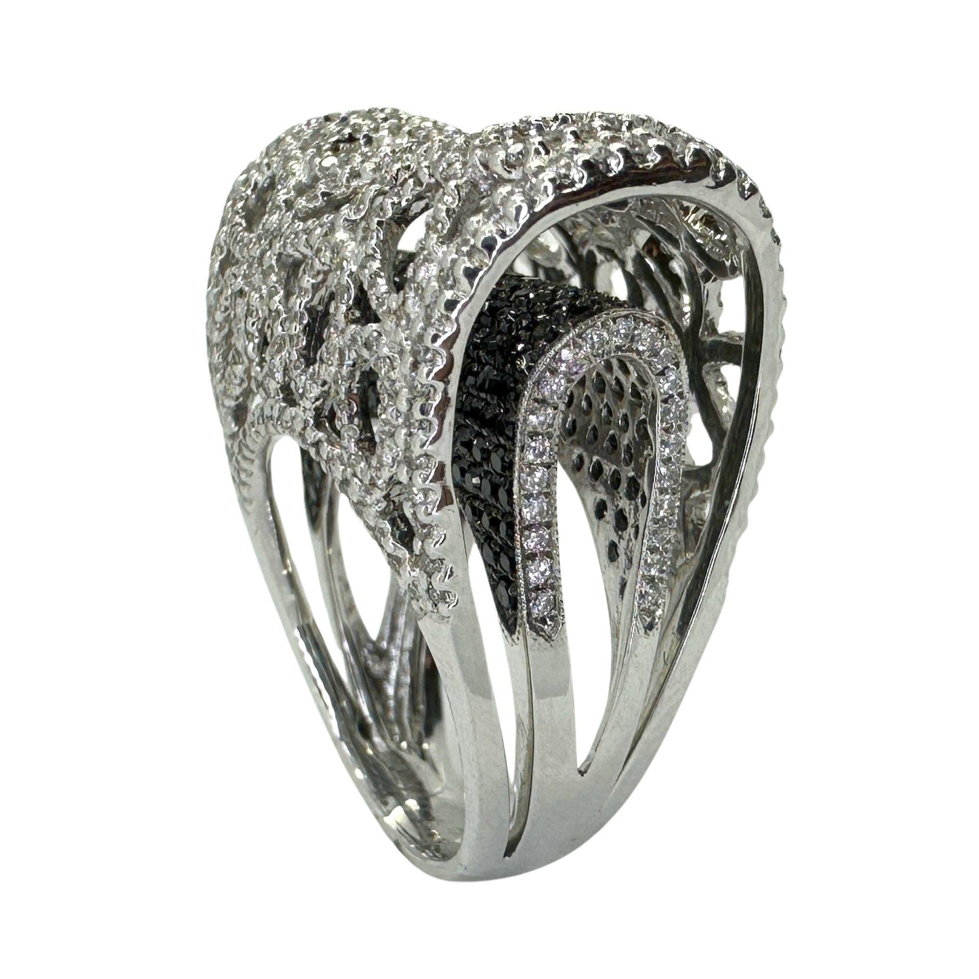 18K White Gold Black and White Diamond Cocktail Ring