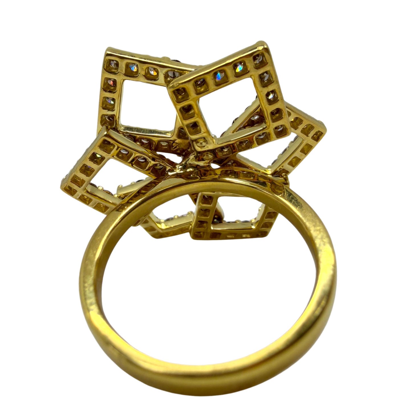 18K Yellow Gold 2.43 Carat Round Cut Brown and White Diamond Flower Ring