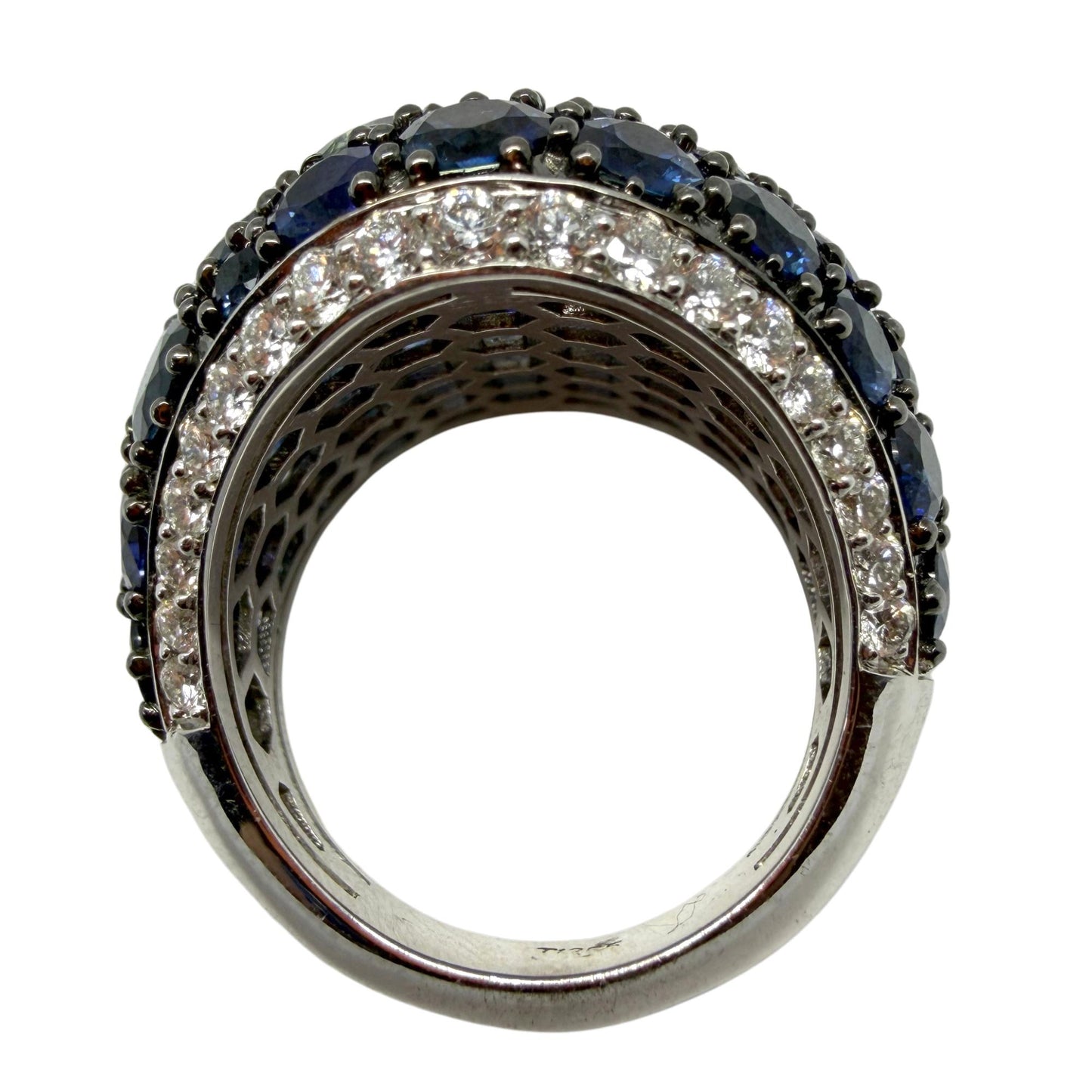 18K White Gold Diamond and 9.91 Carat Sapphire Dome Ring