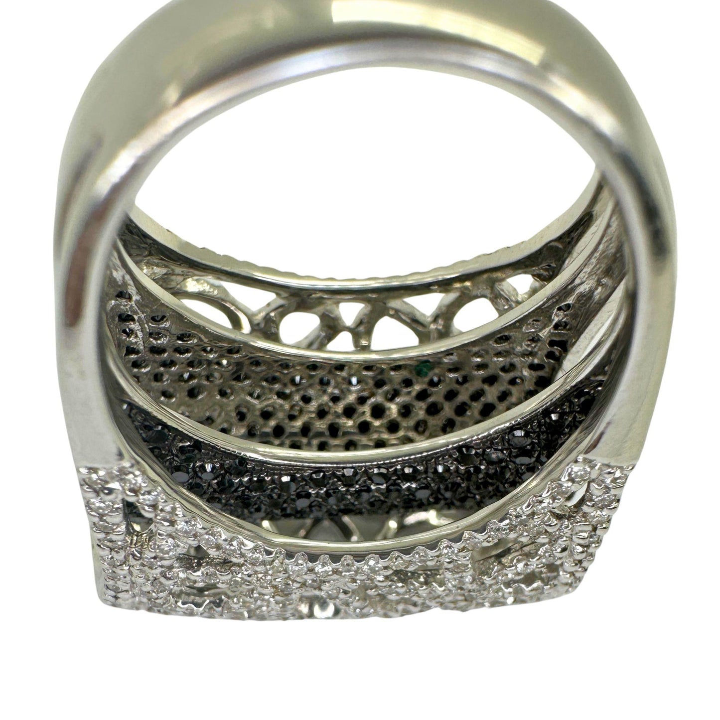 18K White Gold Black and White Diamond Cocktail Ring