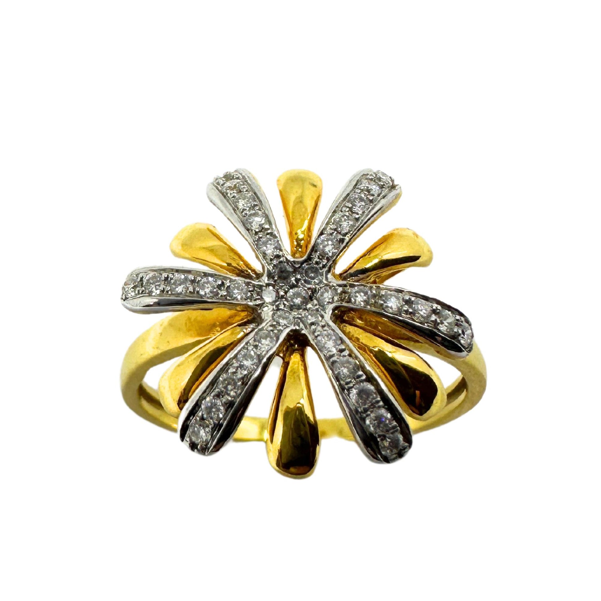 18k Diamond Fireworks Ring