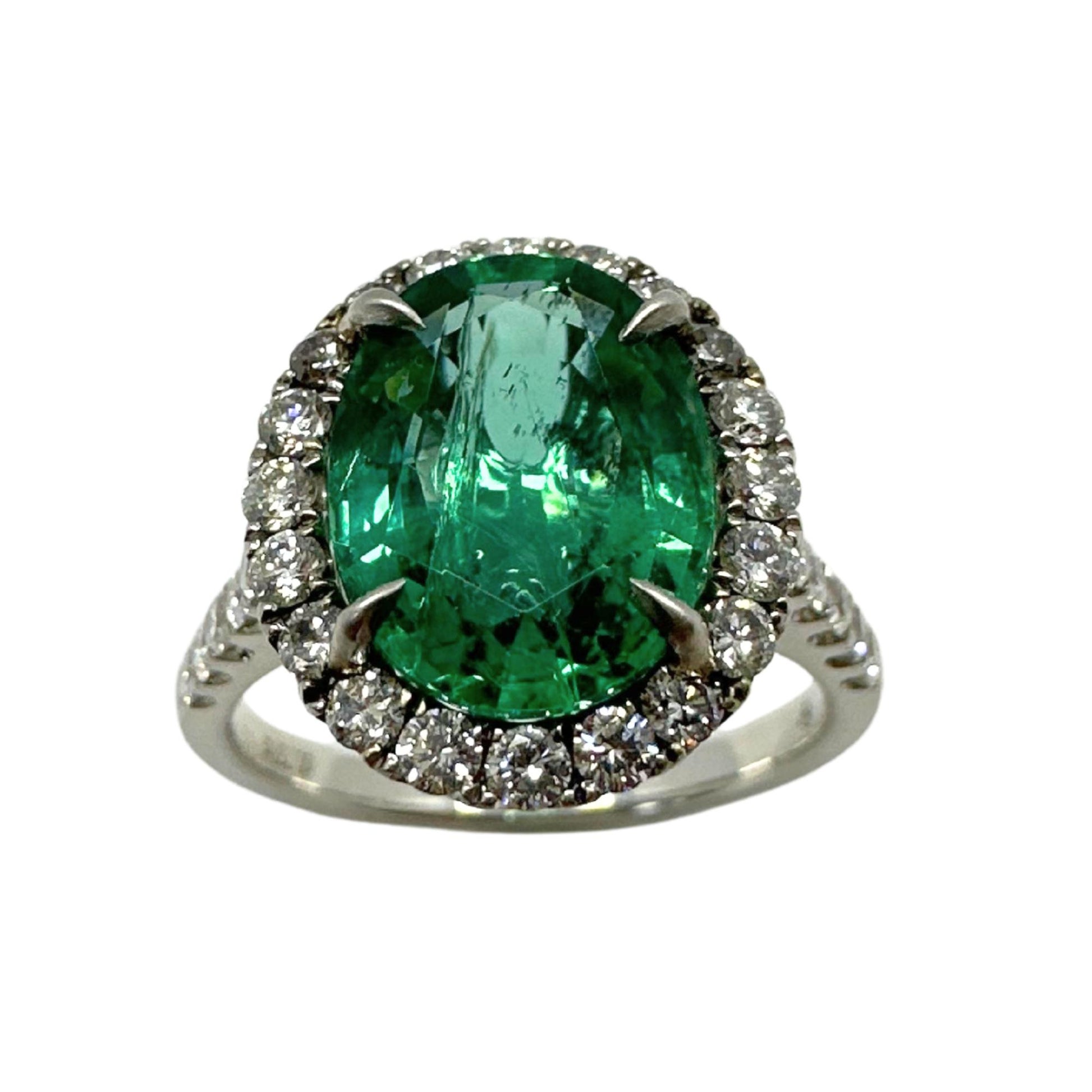 18K White Gold Diamond and Emerald Ring