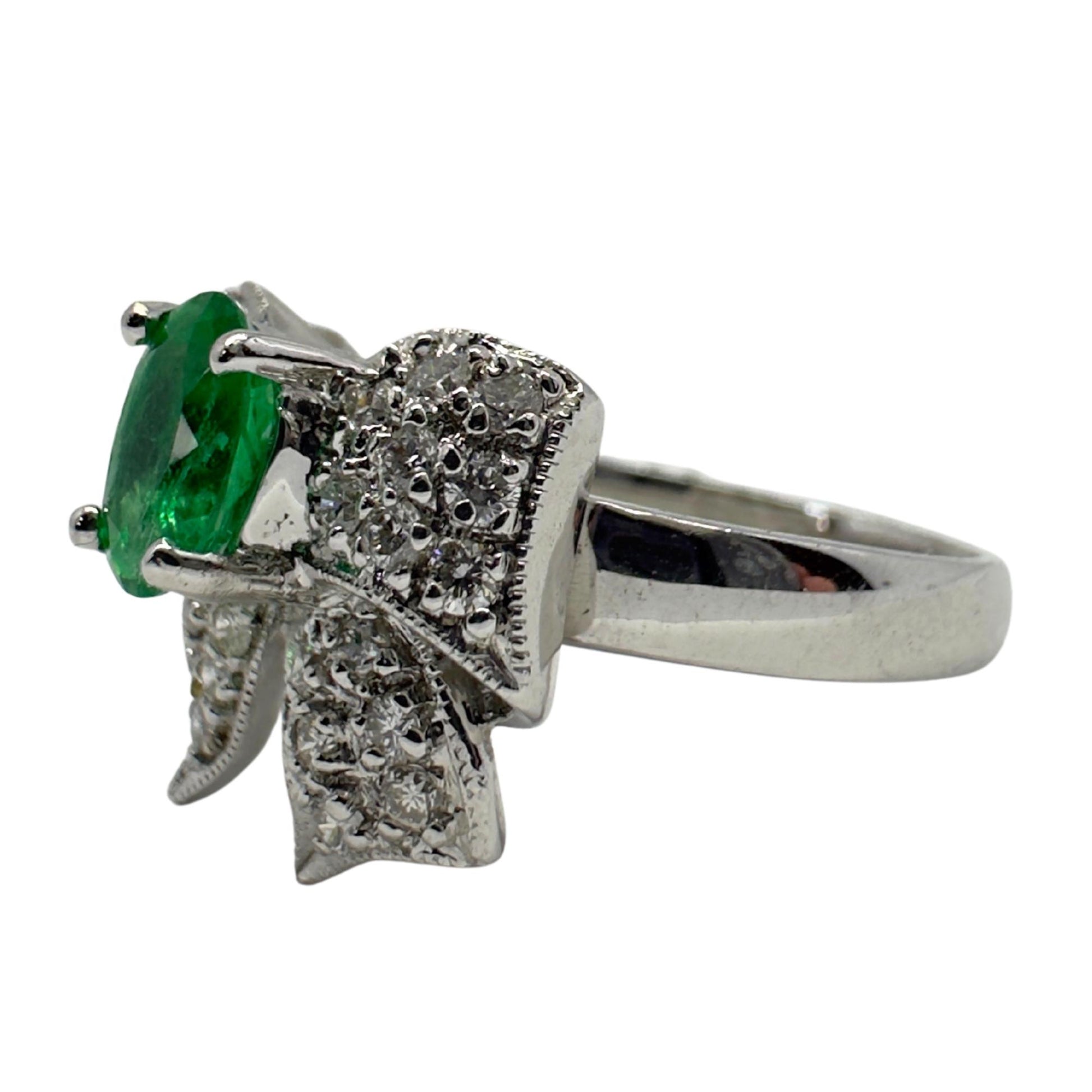 18K White Gold Diamond & Emerald Bow Ring