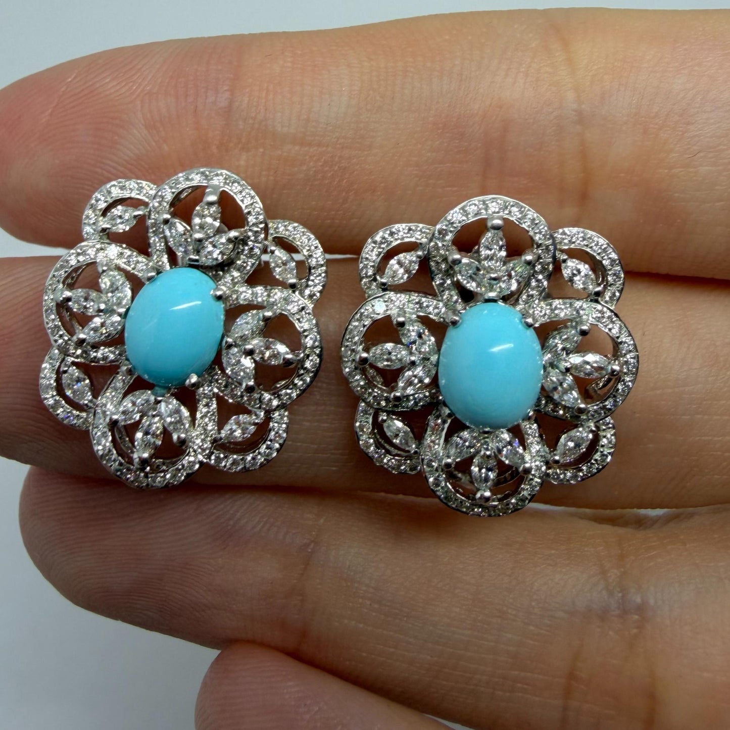 18k White Gold Diamond and Turquoise Earrings