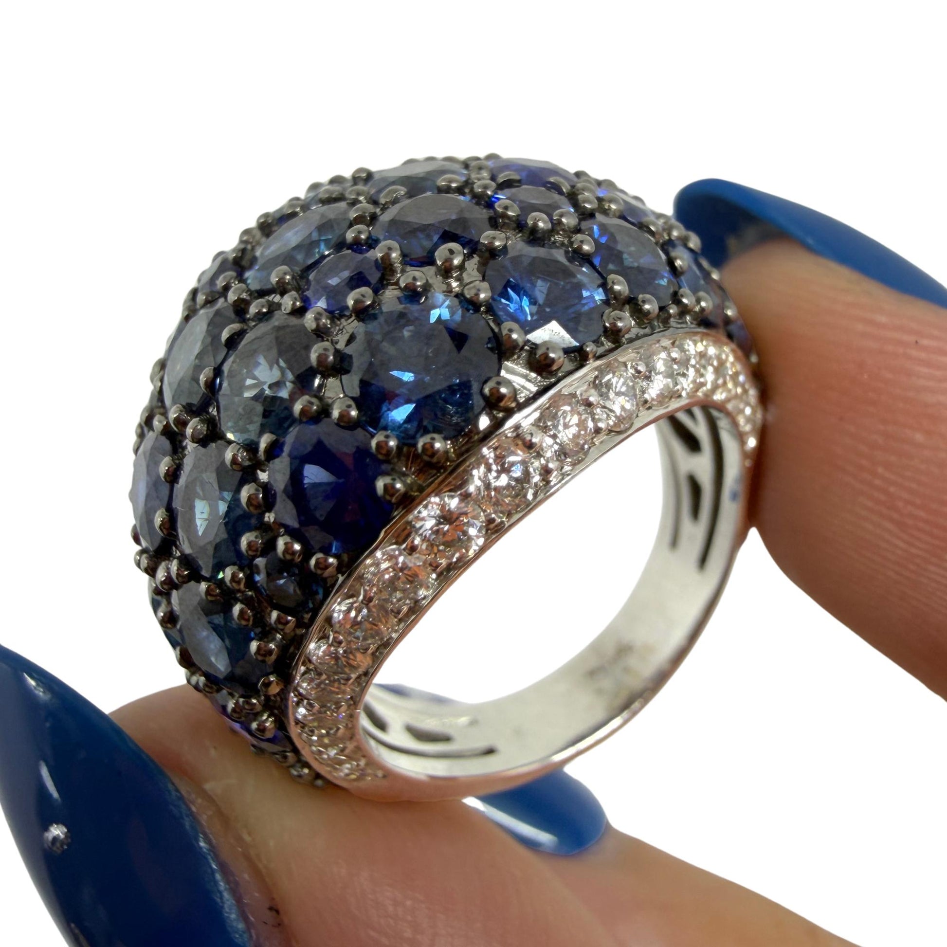 18K White Gold Diamond and 9.91 Carat Sapphire Dome Ring