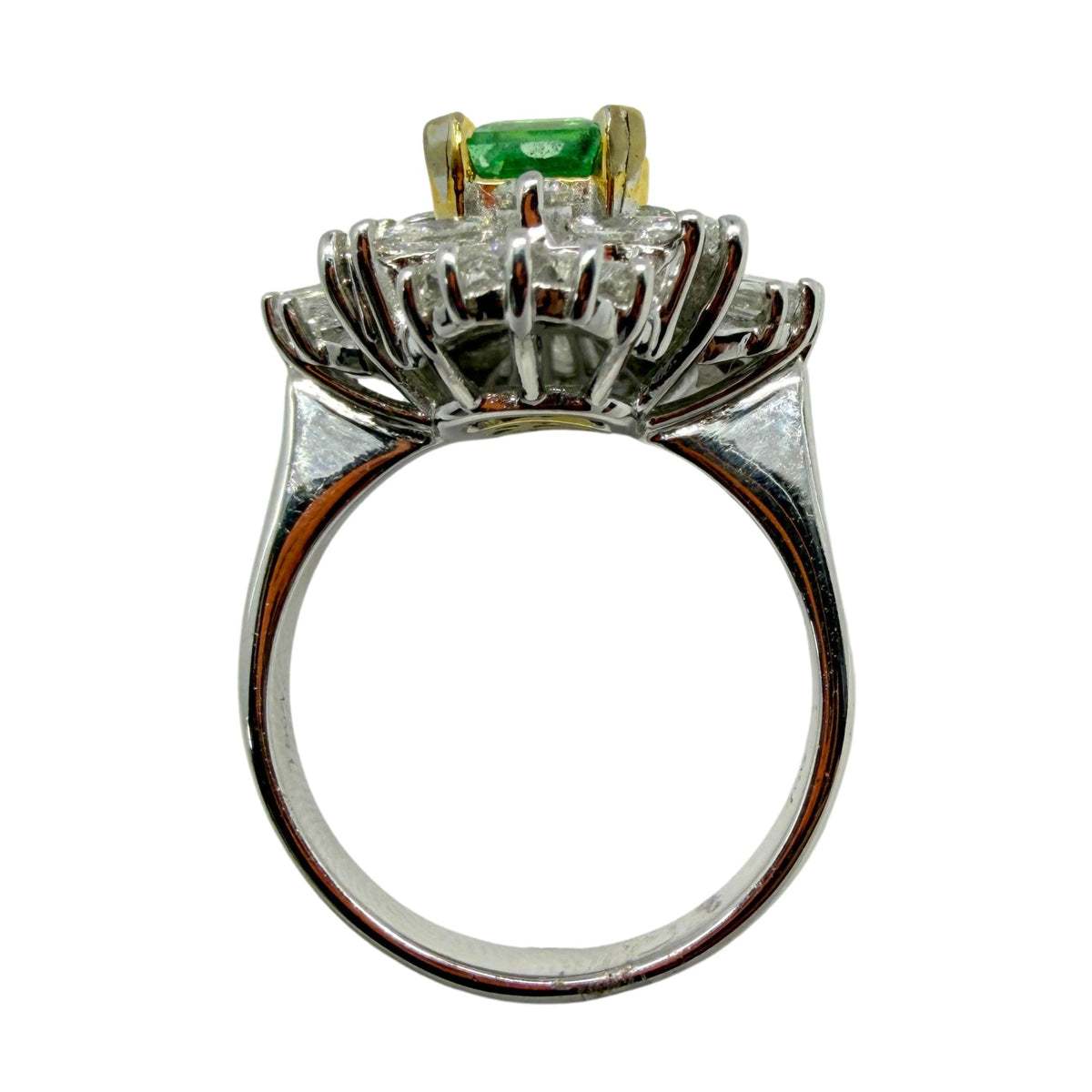18K White Gold 1.03 Carat Emerald and Diamond Ring