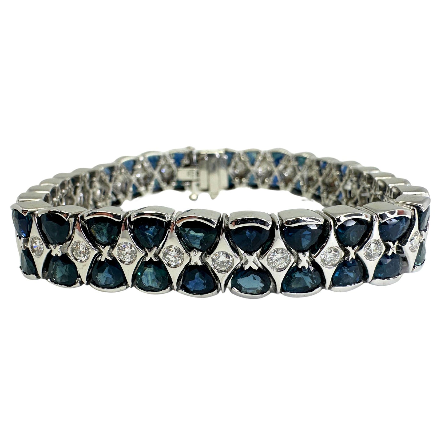 18K White Gold Diamond and Sapphire Bracelet