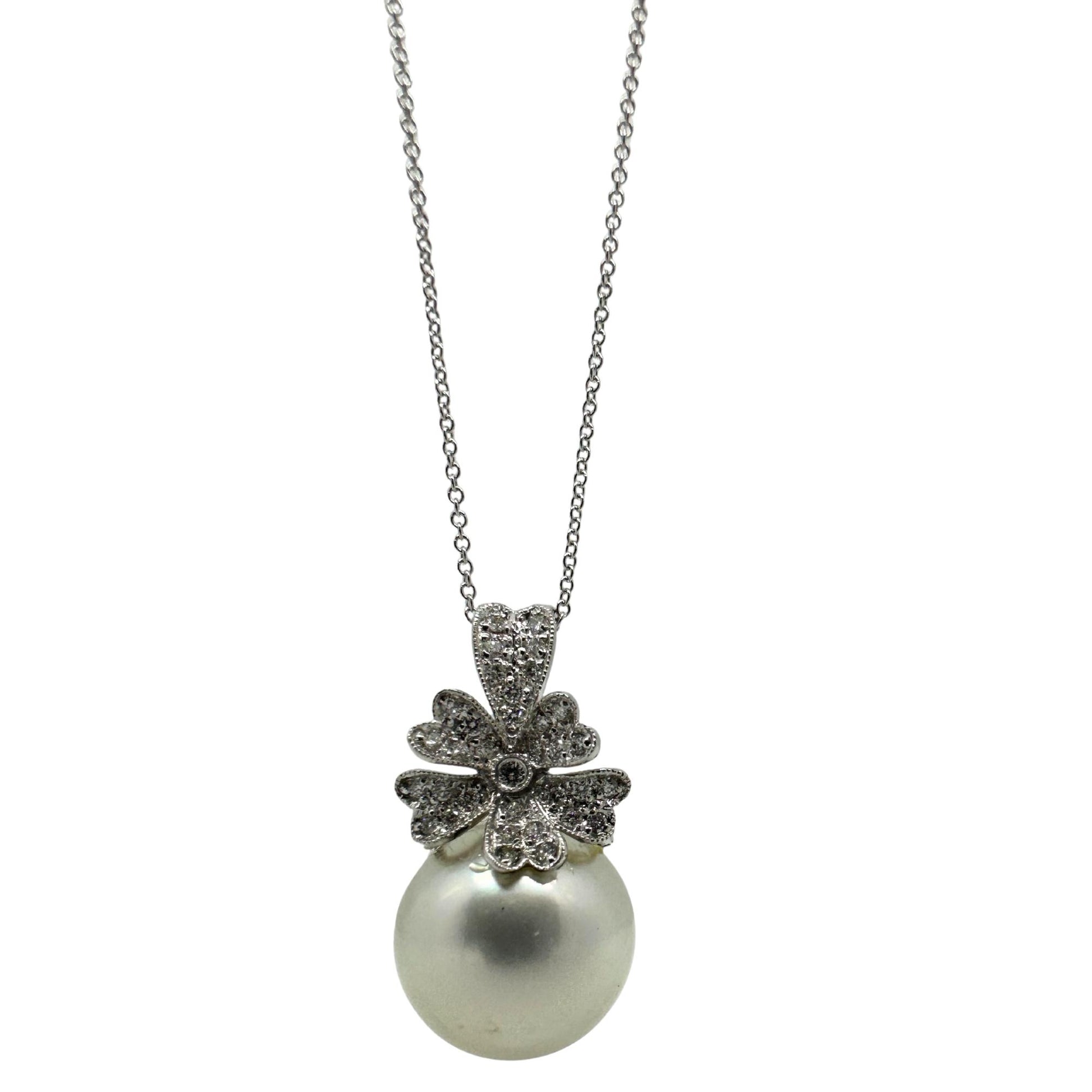 18K White Gold Diamond and Pearl Pendant Necklace – 0.26ct – Floral Drop Design