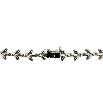 18K White Gold Diamond and Ruby Choker Necklace - 15 inches