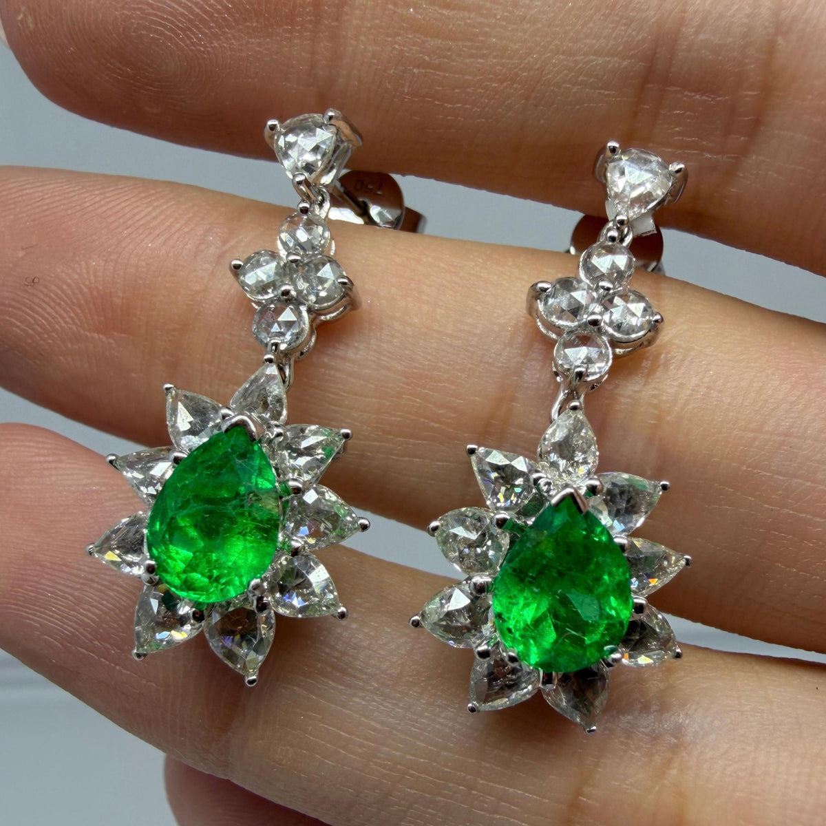 18K White Gold 2.22 Carat Emerald and Rose Cut Diamond Earrings