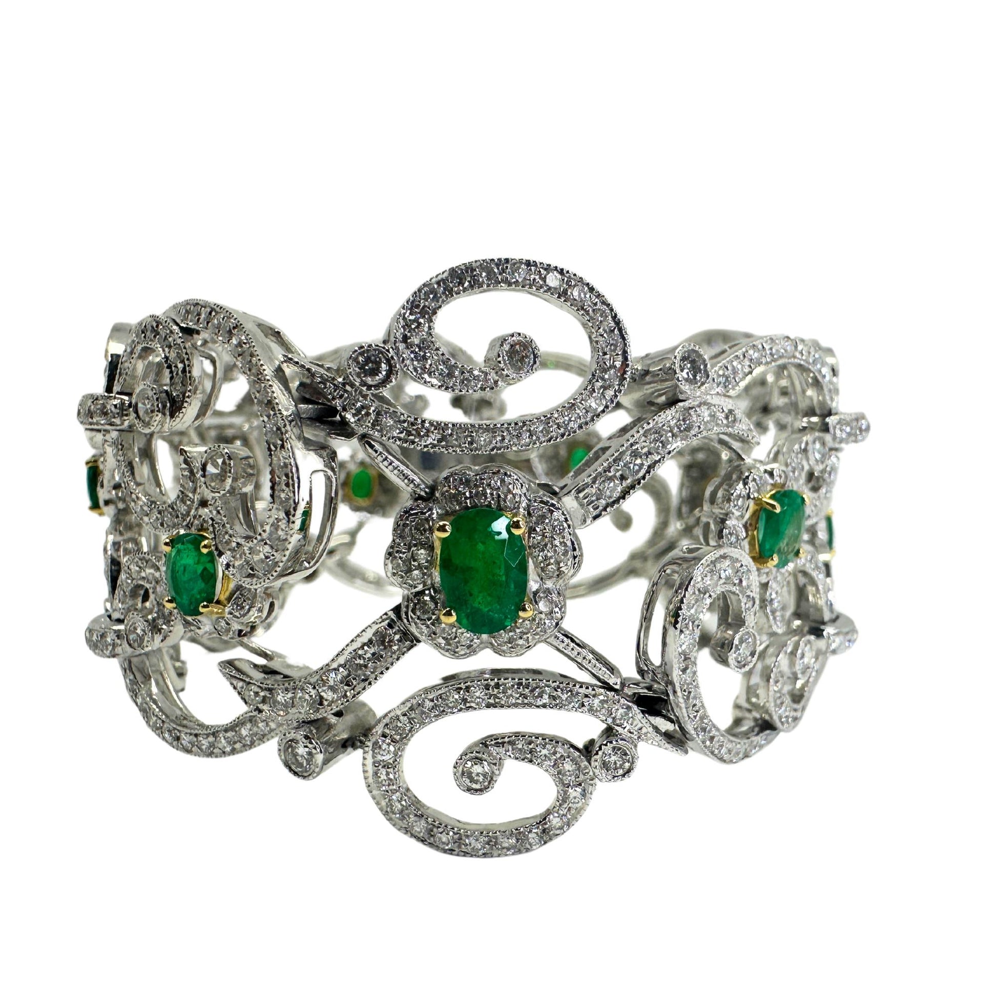 18K White Gold Diamond and Emerald Bracelet