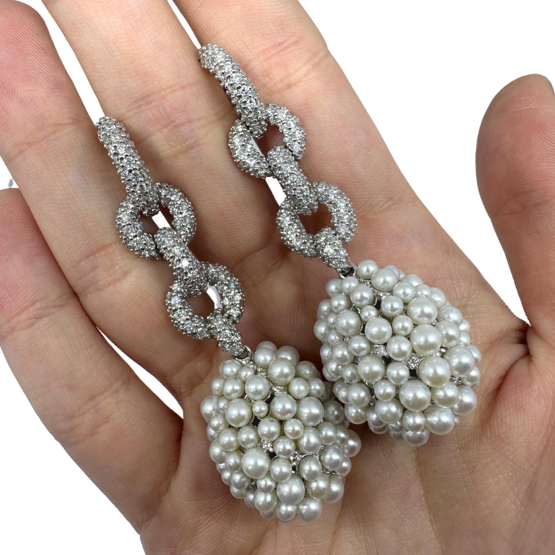 18K White Gold Diamond and Pearl Drop Earrings