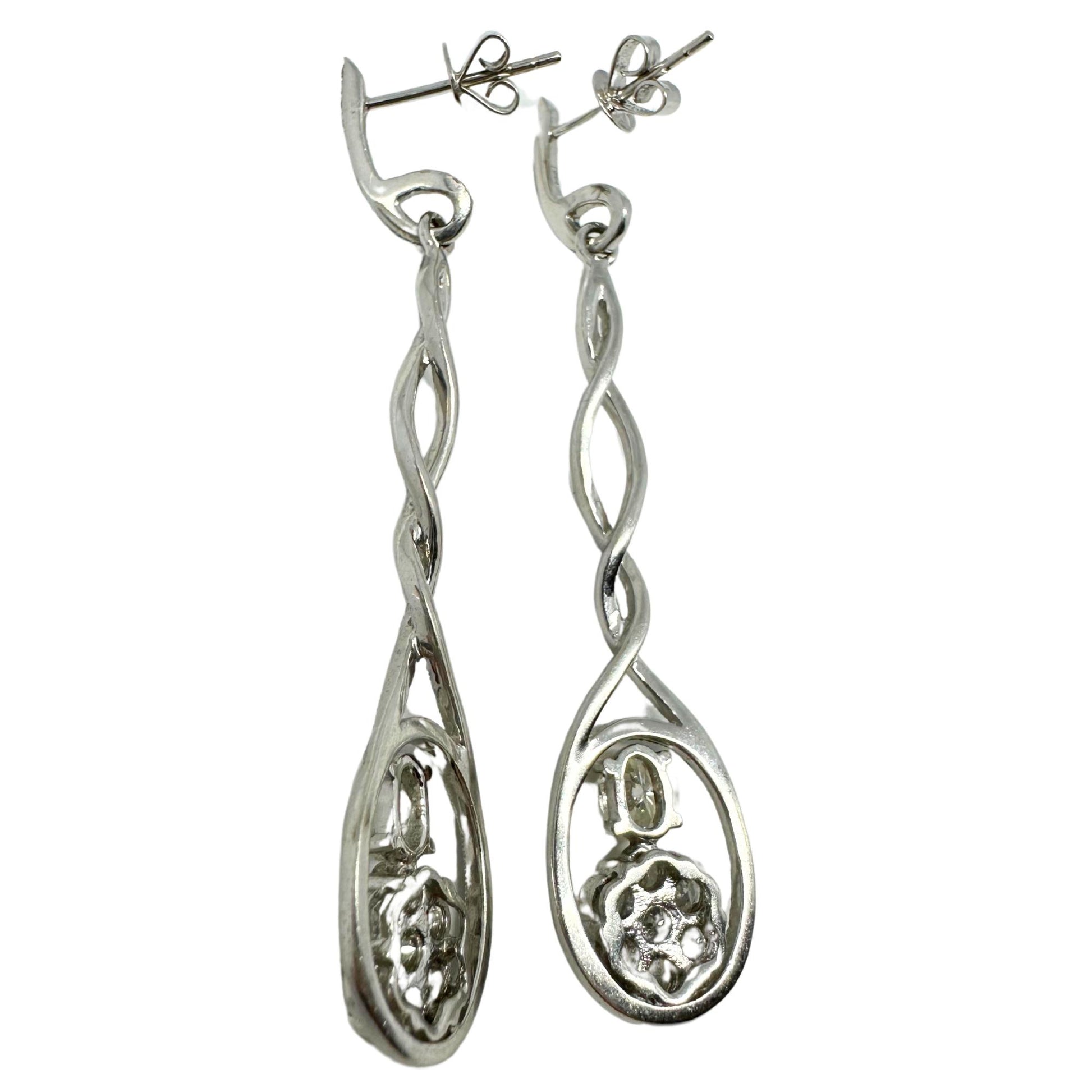 18K White Gold Oval Cut Diamond Drop Earrings