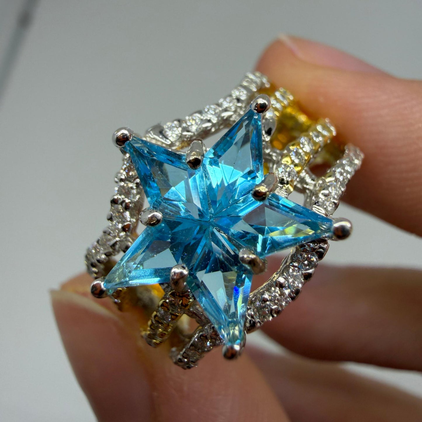 18K Two Tone Diamond & Blue Quartz Starburst Ring