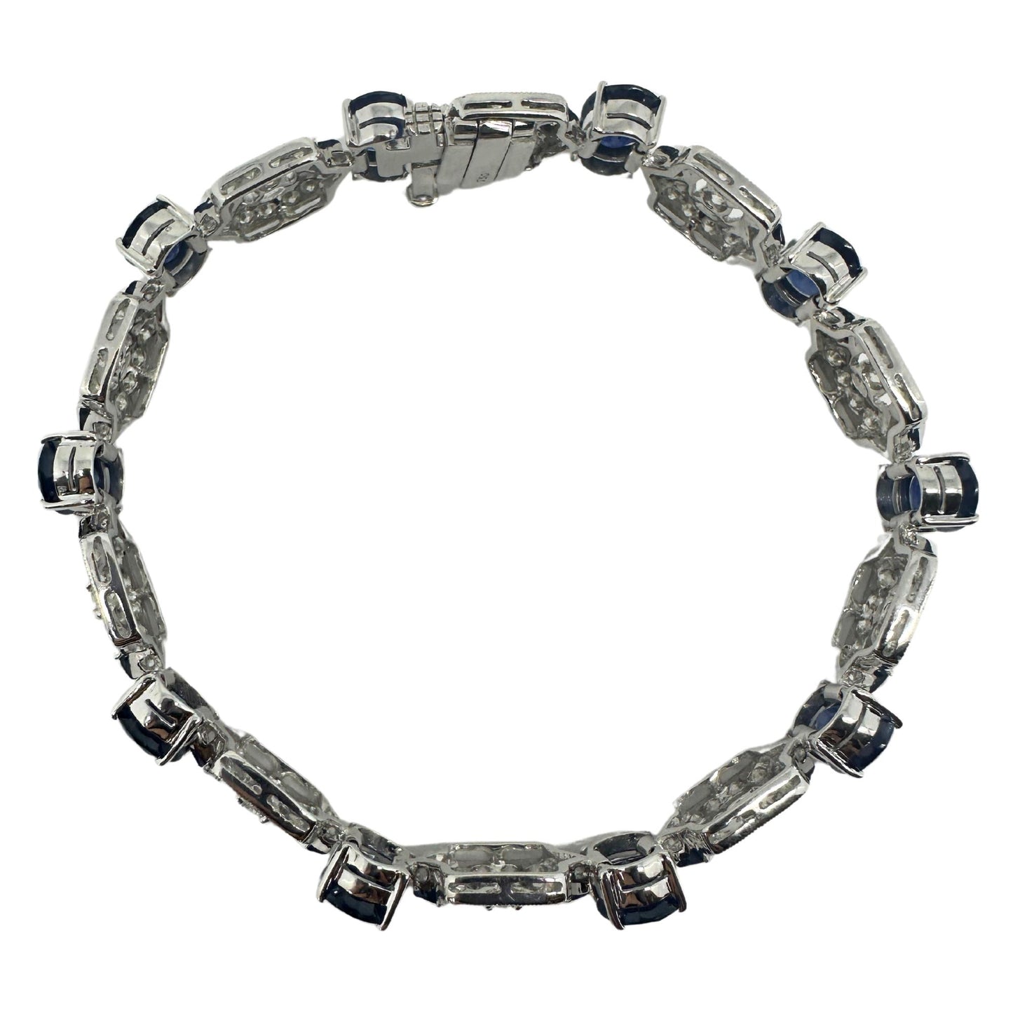 18K White Gold Diamond and Sapphire Bracelet