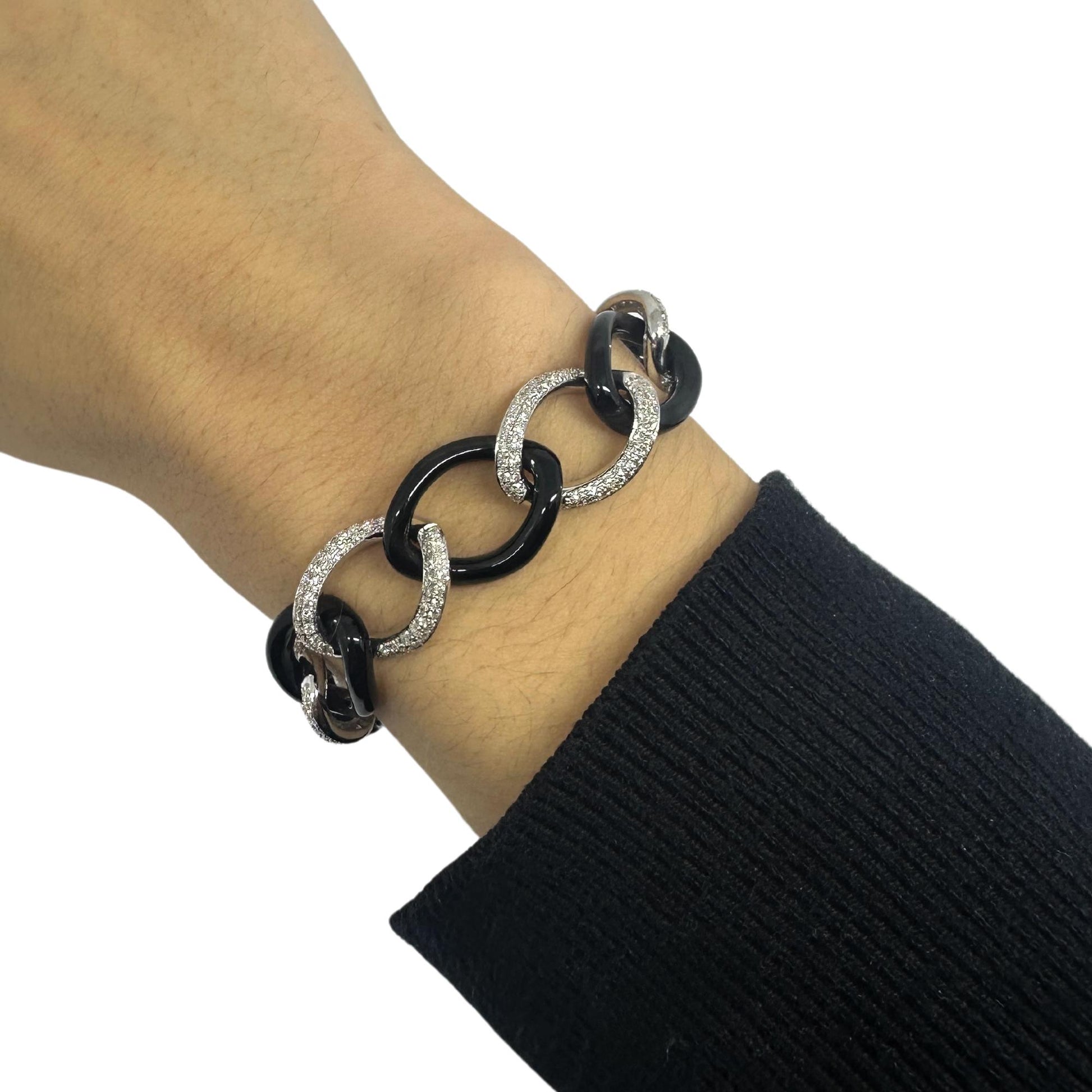 18k White Gold Diamond and Onyx Link Bracelet