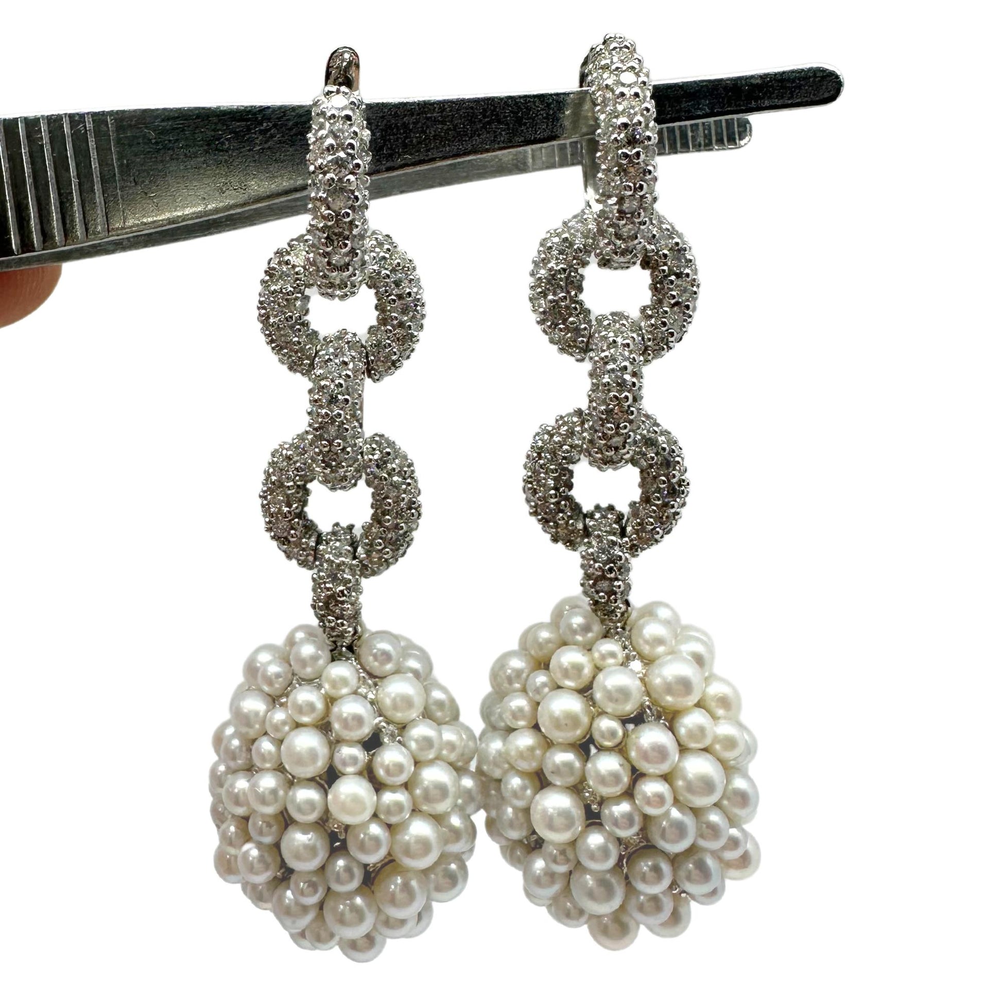 18K White Gold Diamond and Pearl Drop Earrings