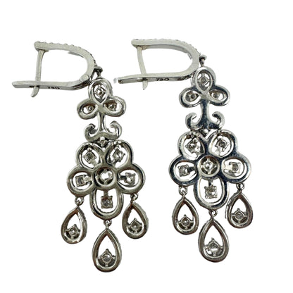 18K White Gold Diamond Drop Earrings
