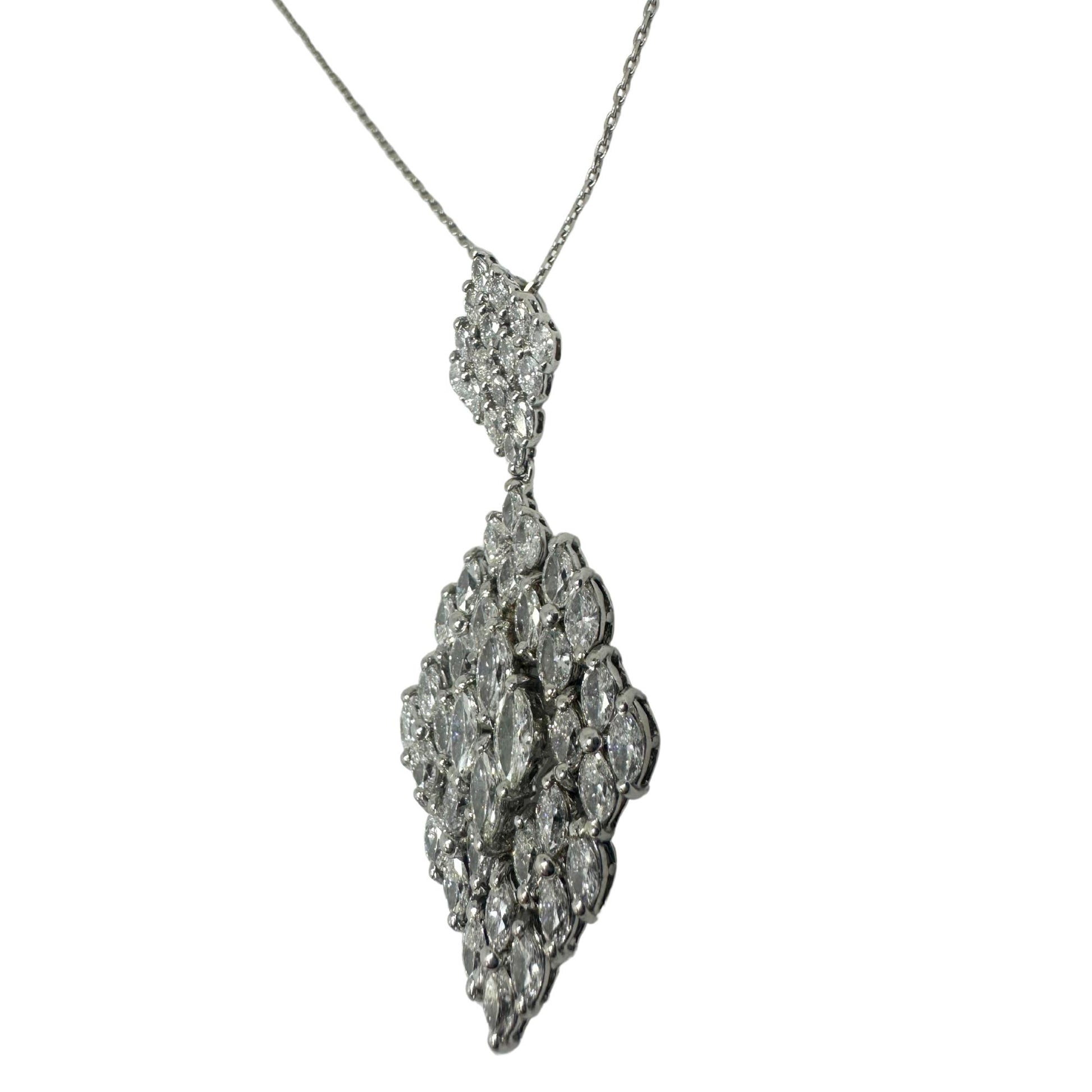 18K White Gold Marquise Cut Diamond Pendant Necklace