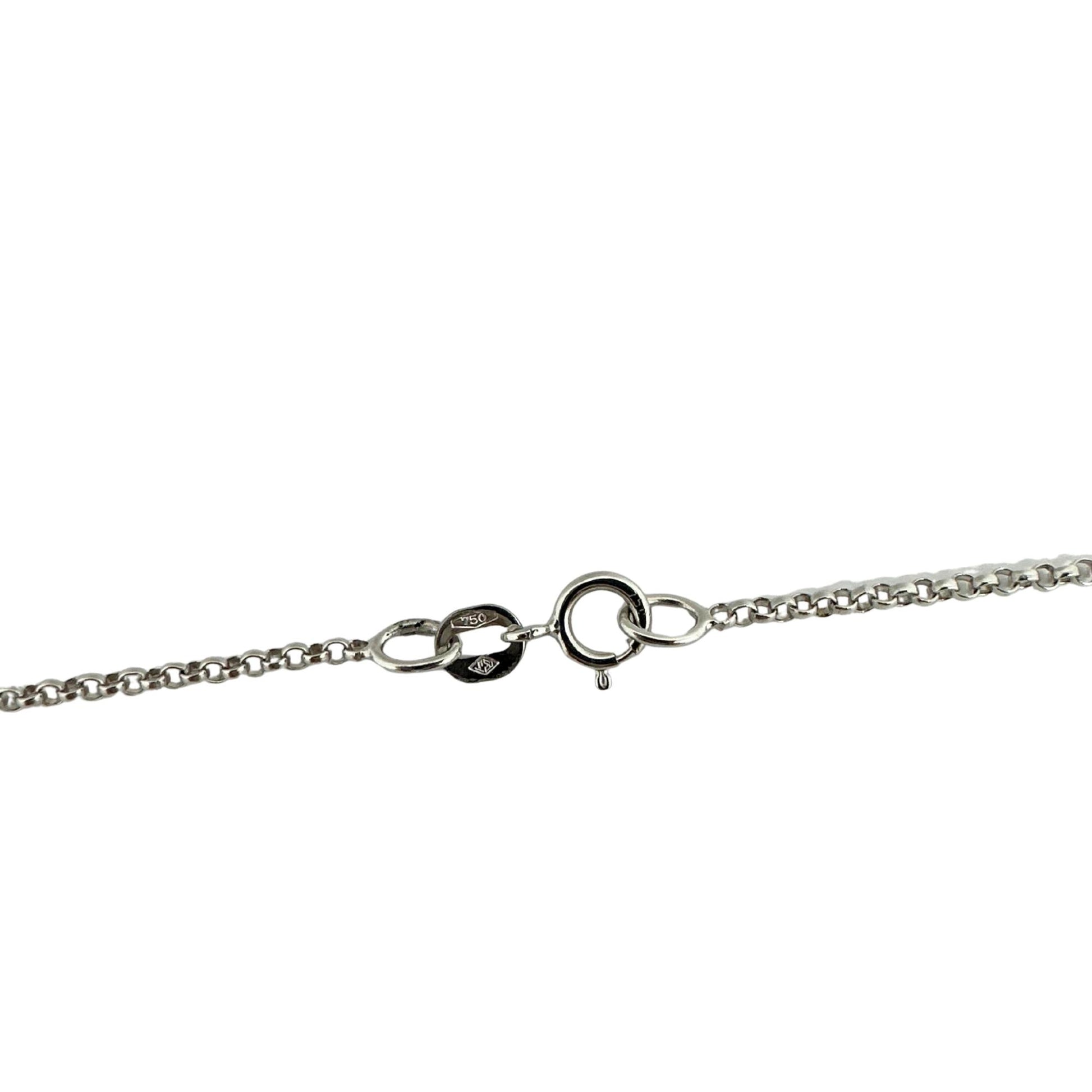 18K White Gold Diamond and Emerald Pendant Necklace