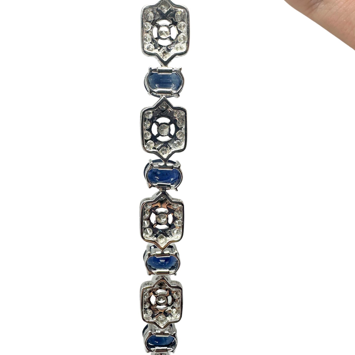 18K White Gold Diamond and Sapphire Bracelet