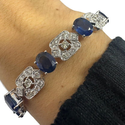 18K White Gold Diamond and Sapphire Bracelet