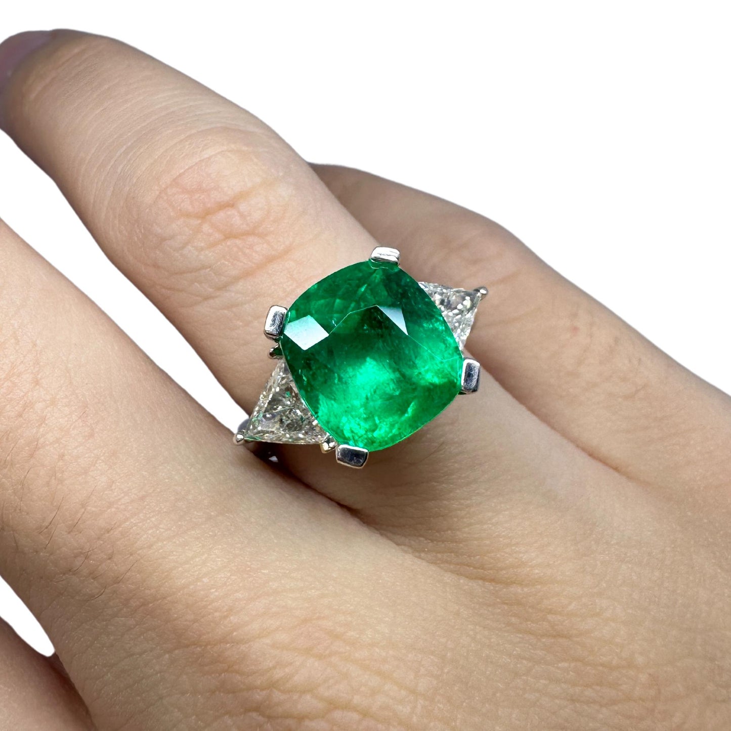 18k White Gold Columbian Cushion Natural Emerald and Trillion Cut Diamond Ring