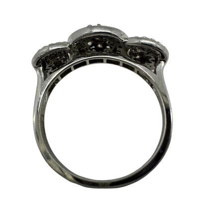 18k White Gold Diamond Cluster Ring