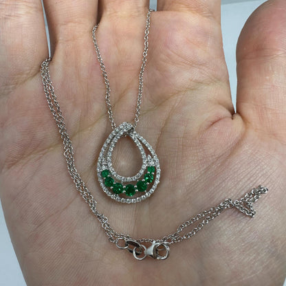 18k White Gold Diamond and Emerald Pendant Necklace