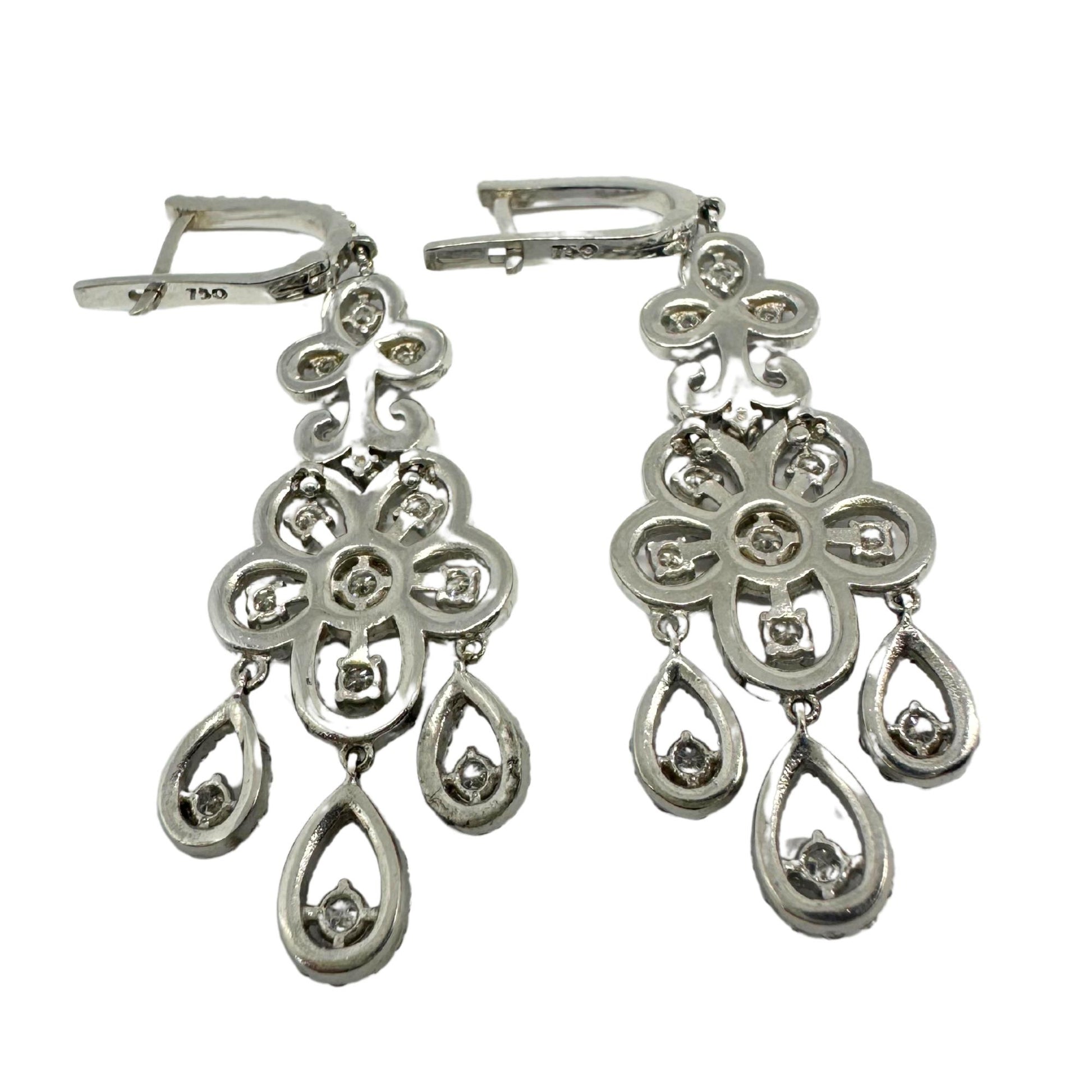 18K White Gold Diamond Drop Earrings