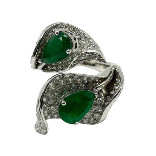 18K White Gold Leaf Toi et Moi Emerald and Diamond Ring