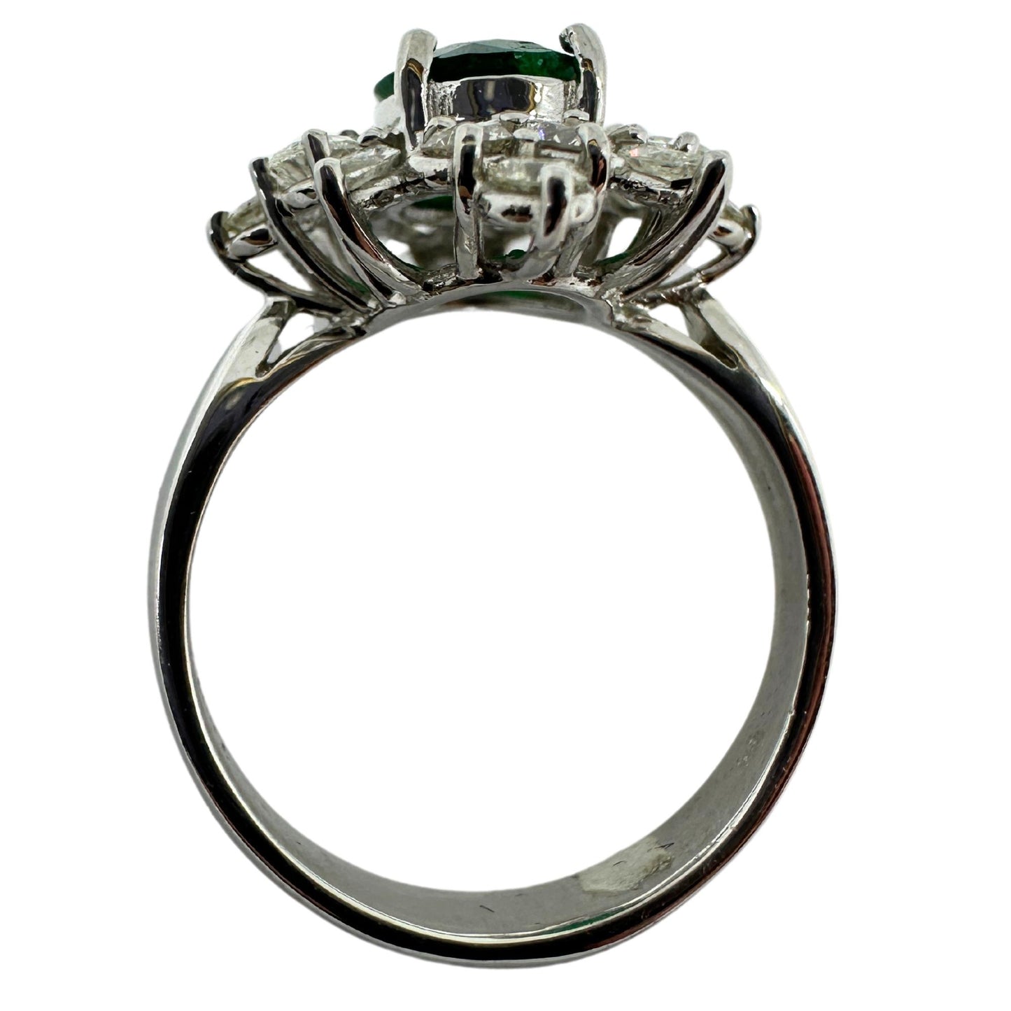 18k White Gold Diamond and Emerald Ring