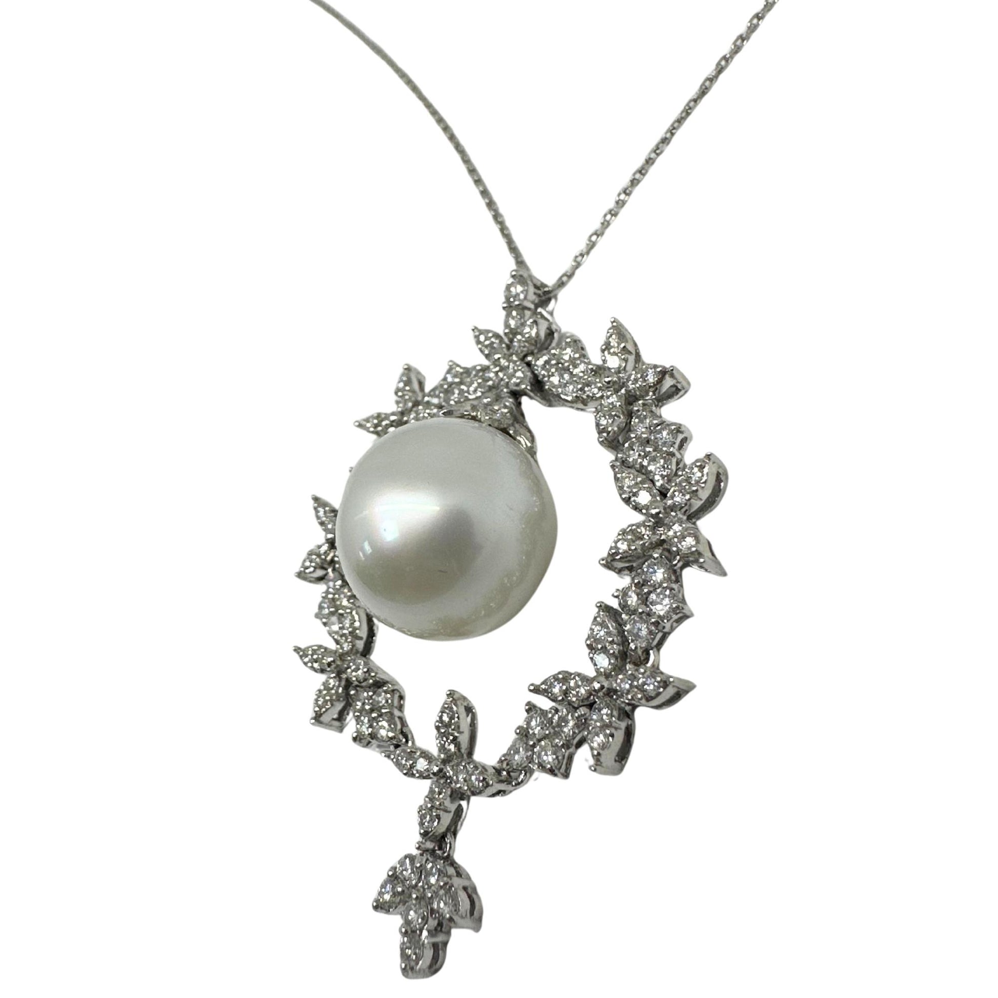 18K White Gold Diamond and Pearl Pendant Necklace
