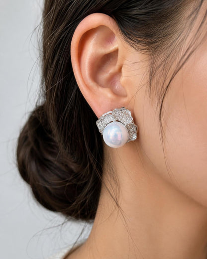 18k White Gold 1.52 Carat Diamond and Pearl Flower Earrings