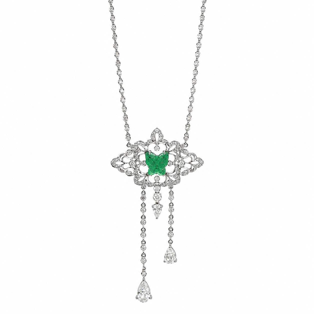18K White Gold 1.12 Carat Butterfly Shaped Emerald and Diamond Necklace