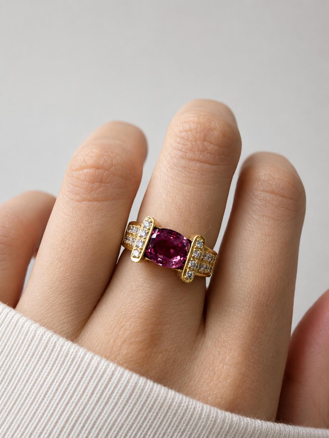 18k Yellow Gold 1.87 Carat Oval Pink Sapphire and Diamond Ring